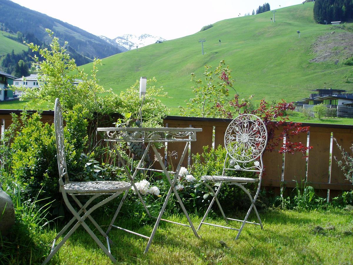 Am Zwoelferkogel Appartements Saalbach-Hinterglemm Luaran gambar